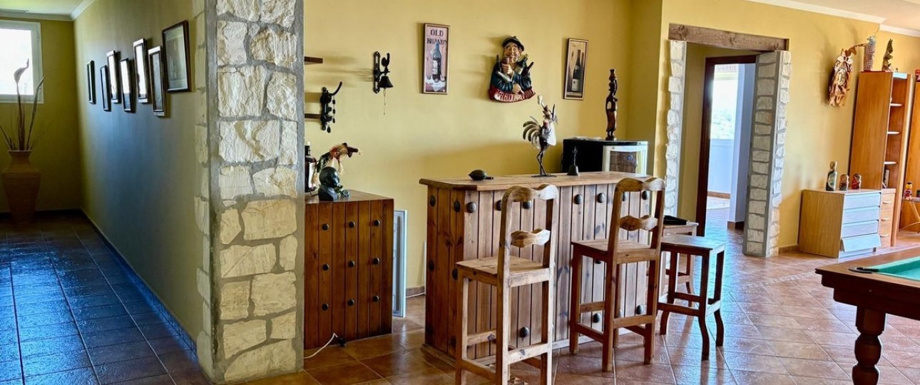 Resale - Country house - Estepona - Estepona Centro