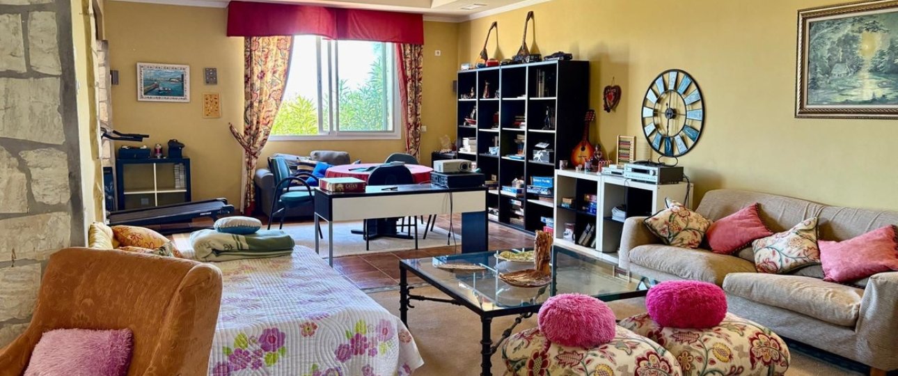 Resale - Country house - Estepona - Estepona Centro
