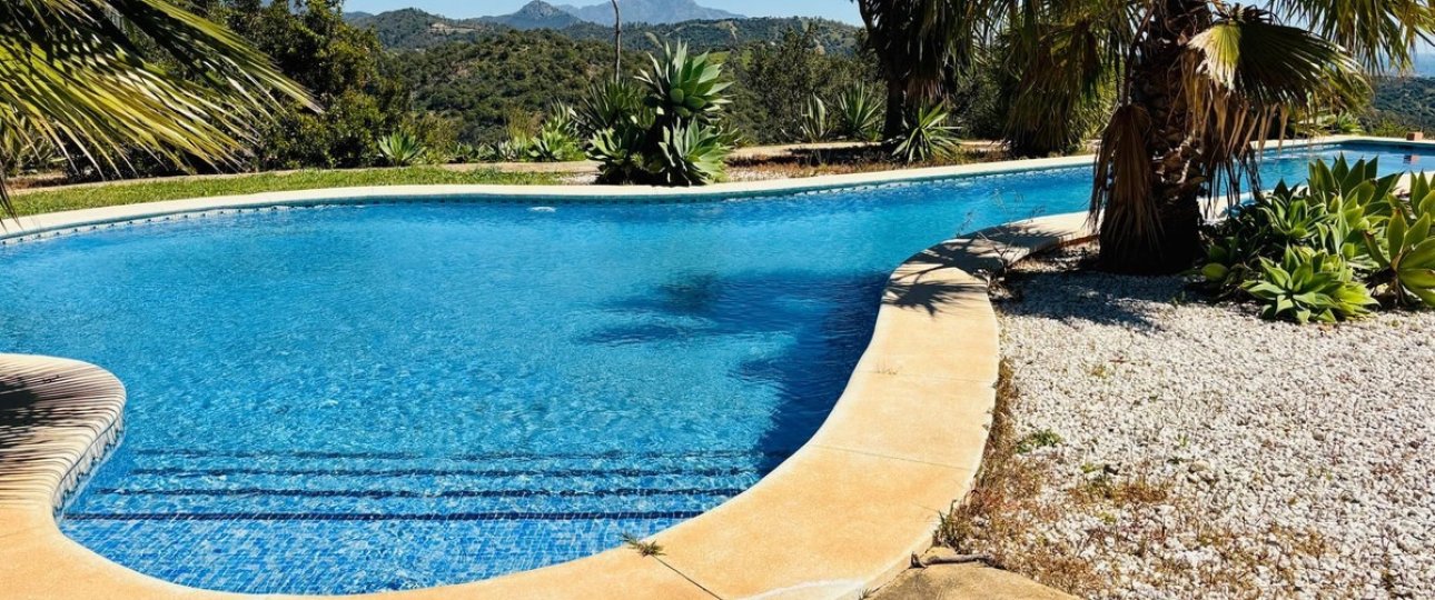 Resale - Country house - Estepona - Estepona Centro