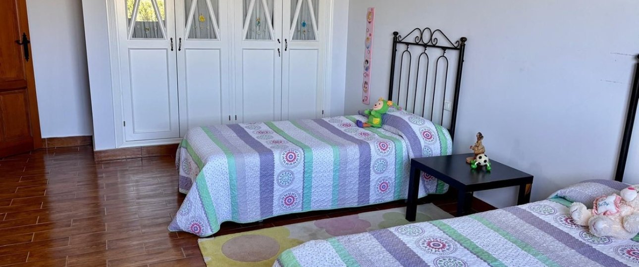 Resale - Country house - Estepona - Estepona Centro