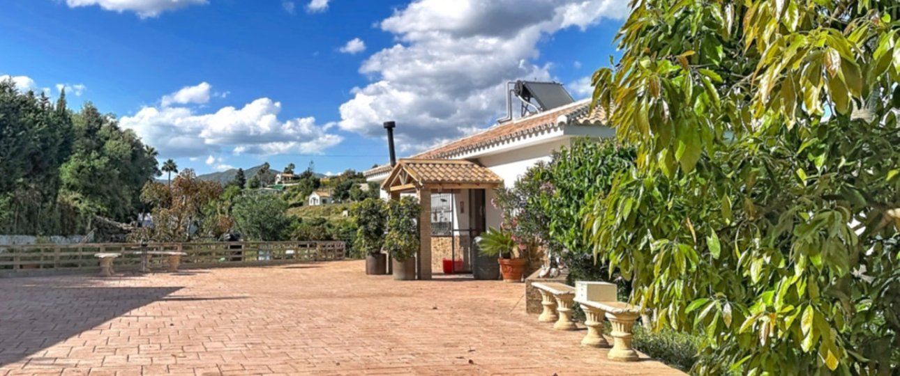 Resale - Country house - Estepona - Estepona Centro