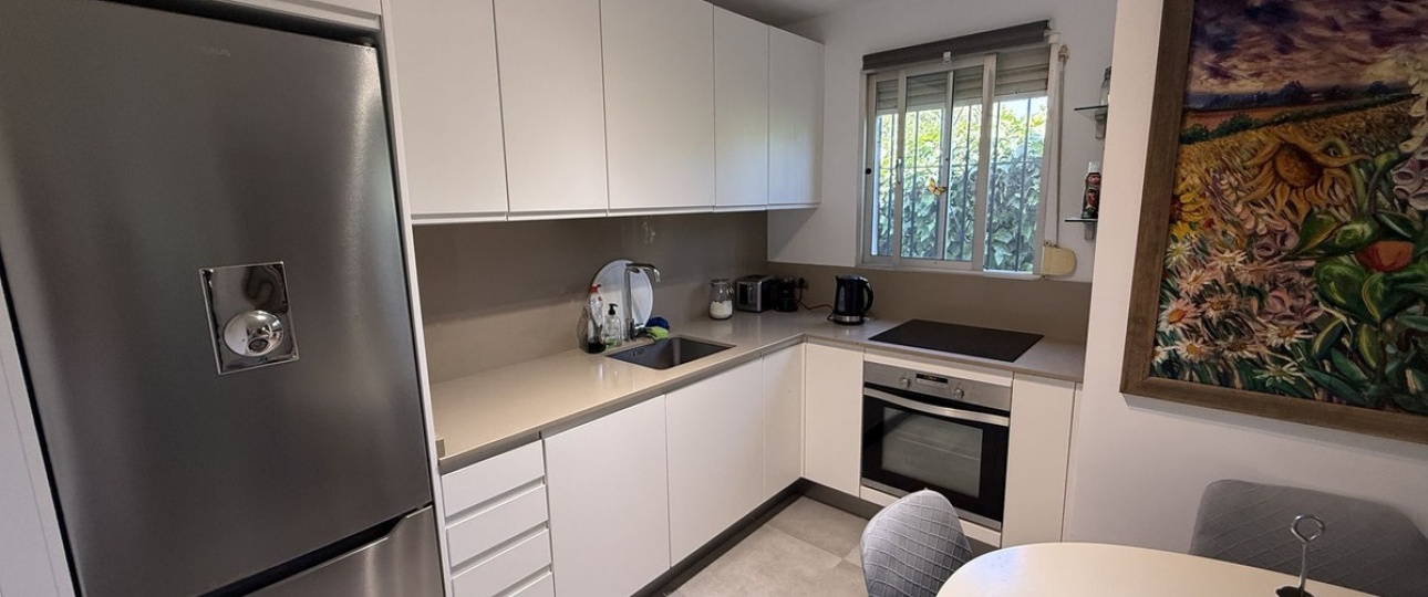 Resale - Country house - Estepona - Estepona Centro