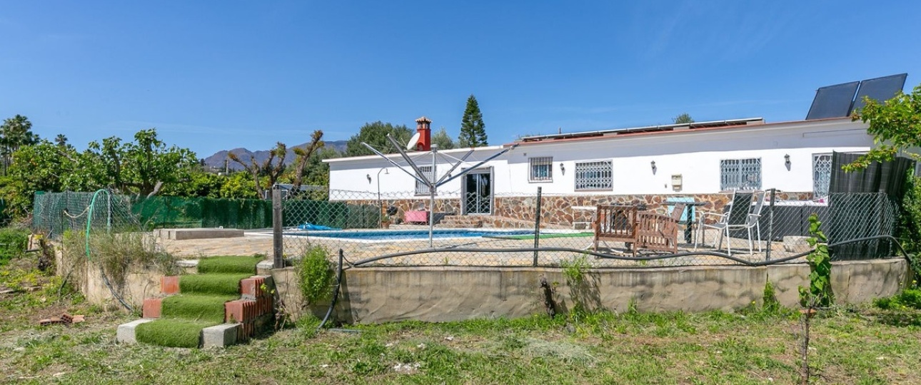 Resale - Country house - Estepona - Estepona Centro