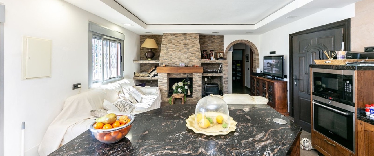 Resale - Country house - Estepona - Estepona Centro
