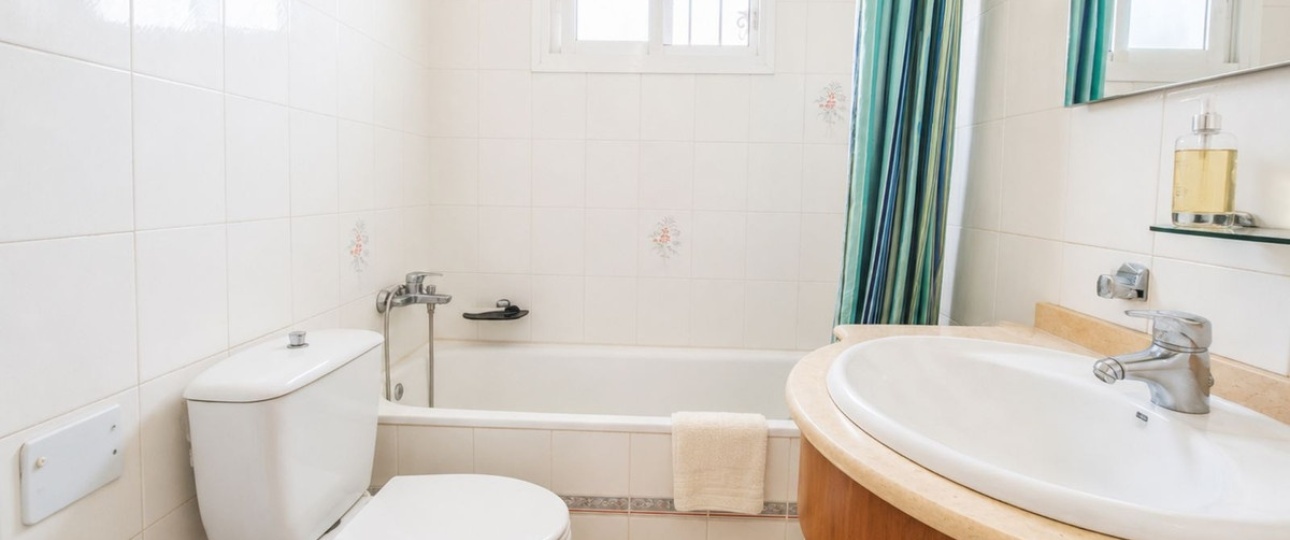 Resale - Country house - Estepona - Estepona Centro