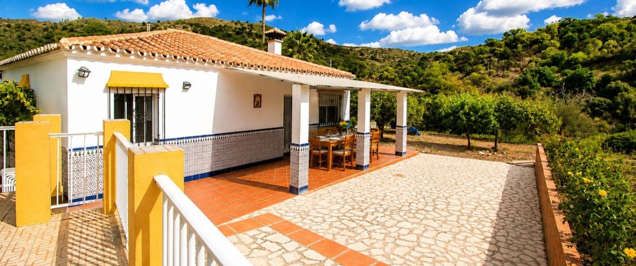 Resale - Country house - Estepona - Estepona Centro