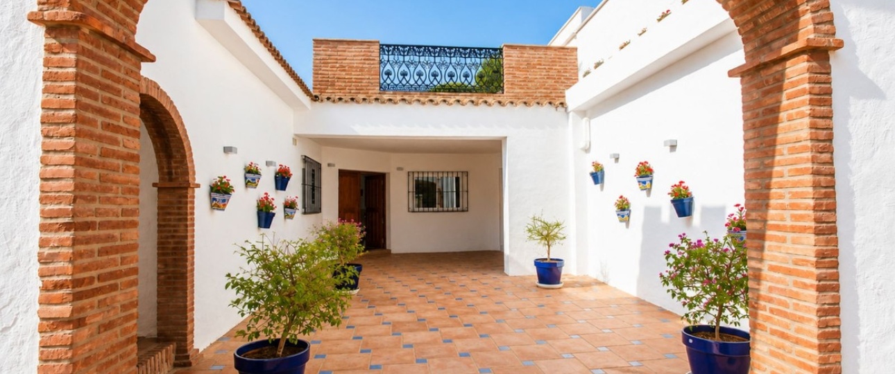 Resale - Country house - Estepona - Estepona Centro