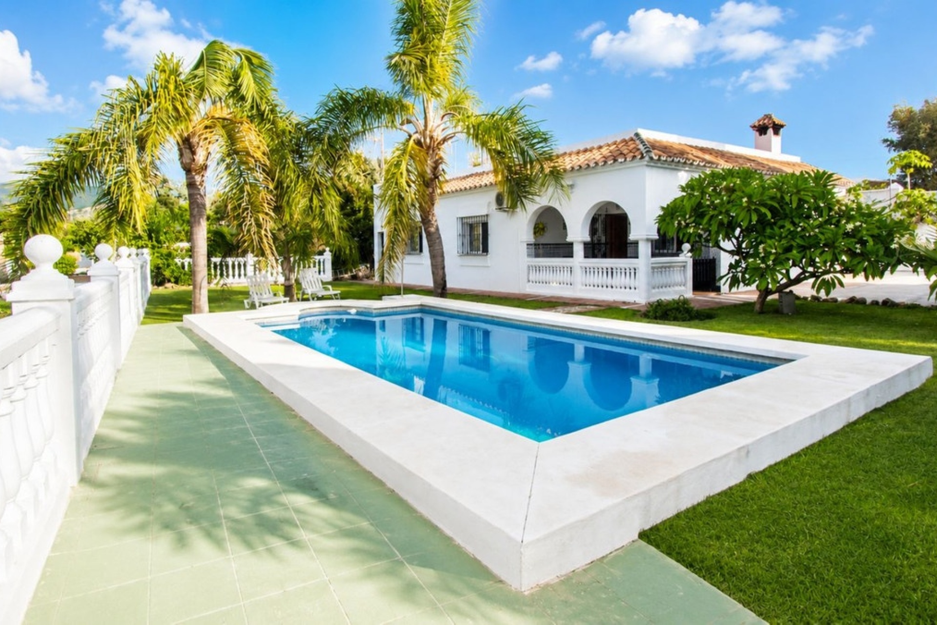 Resale - Country house - Estepona - Estepona Centro