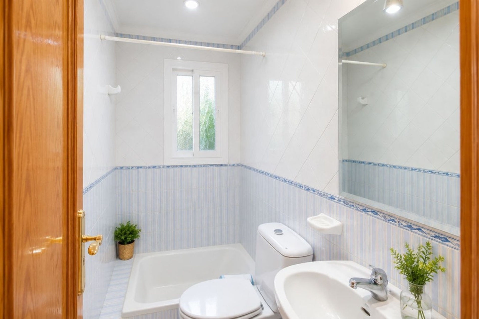 Resale - Country house - Estepona - Estepona Centro