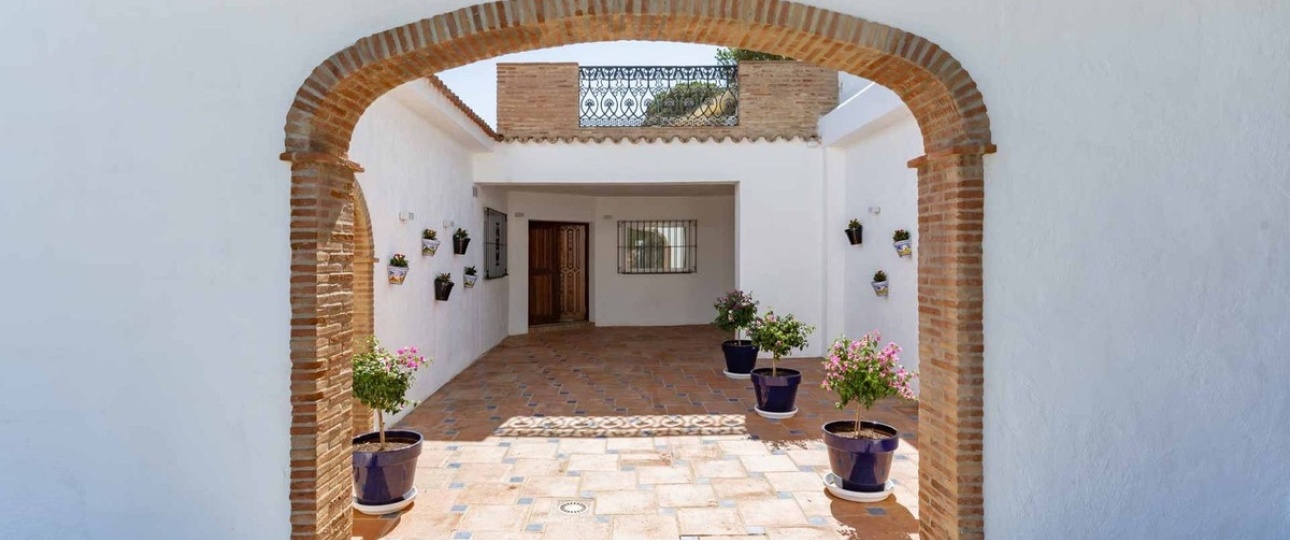 Resale - Country house - Estepona - Estepona Centro
