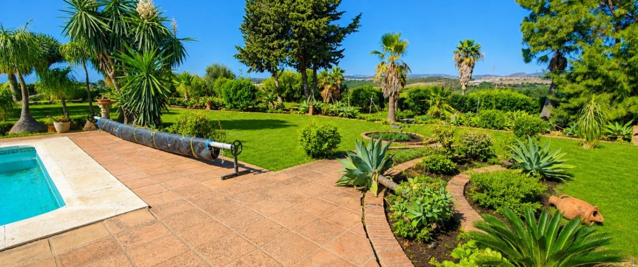 Resale - Country house - Estepona - Estepona Centro