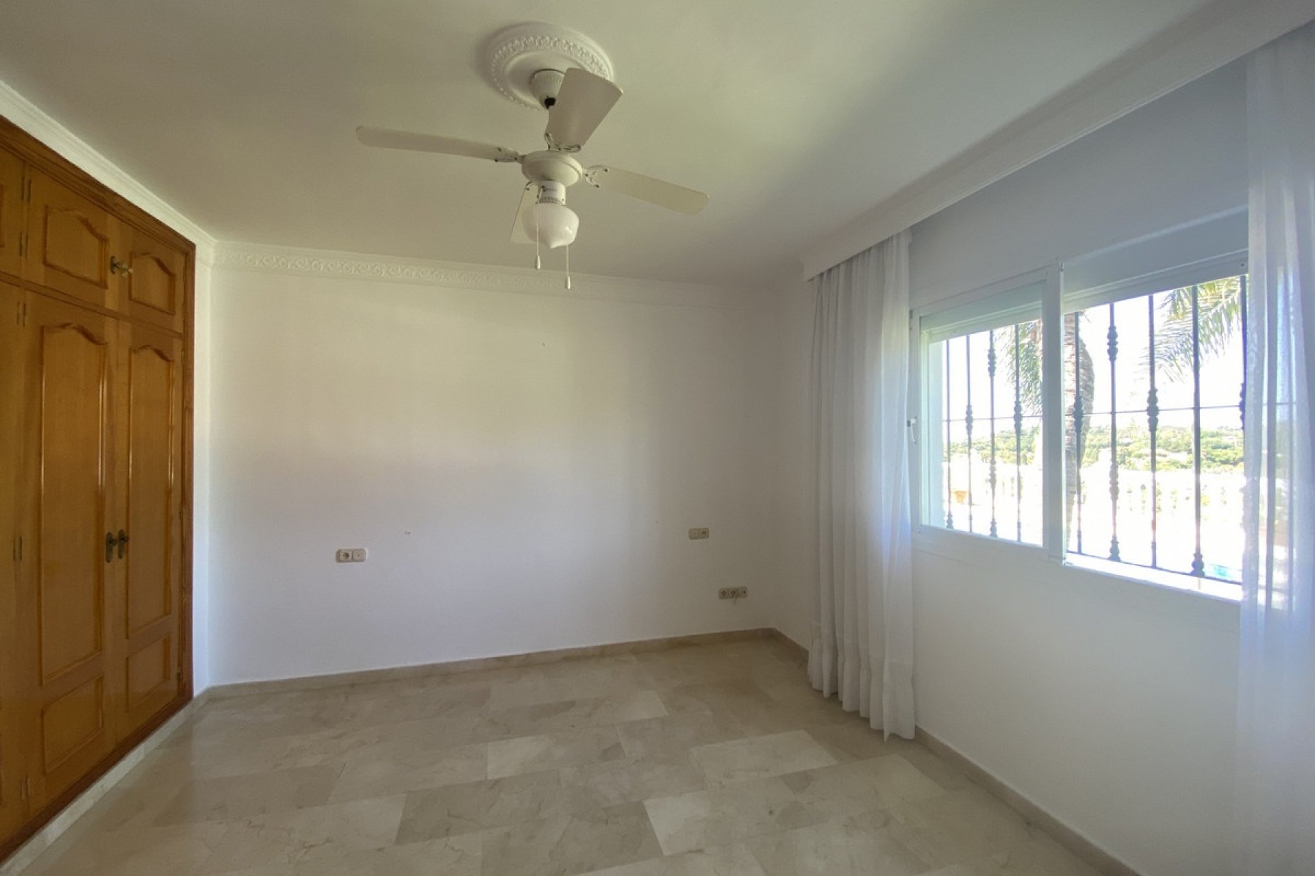 Resale - Country house - Estepona - Estepona Centro