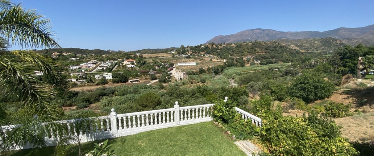 Resale - Country house - Estepona - Estepona Centro