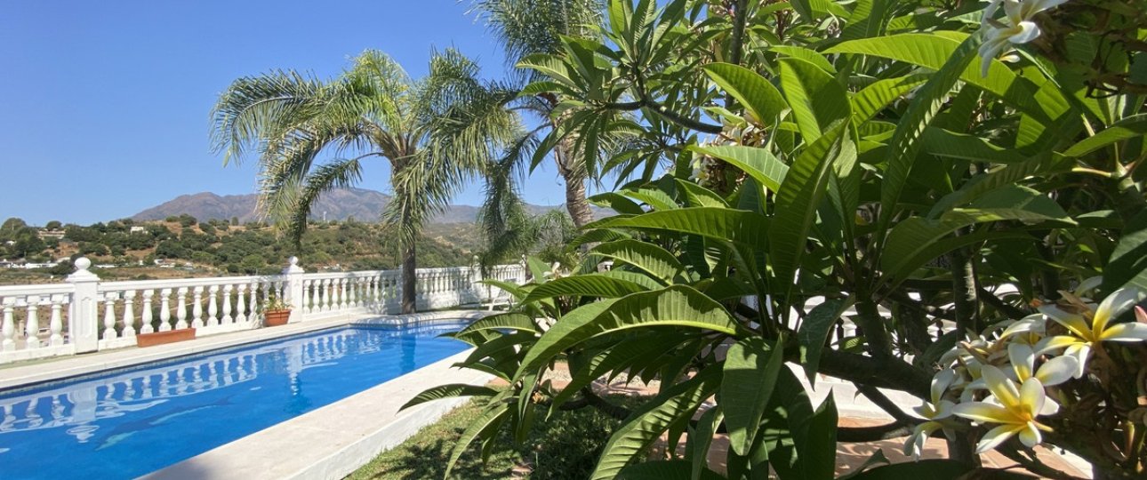Resale - Country house - Estepona - Estepona Centro