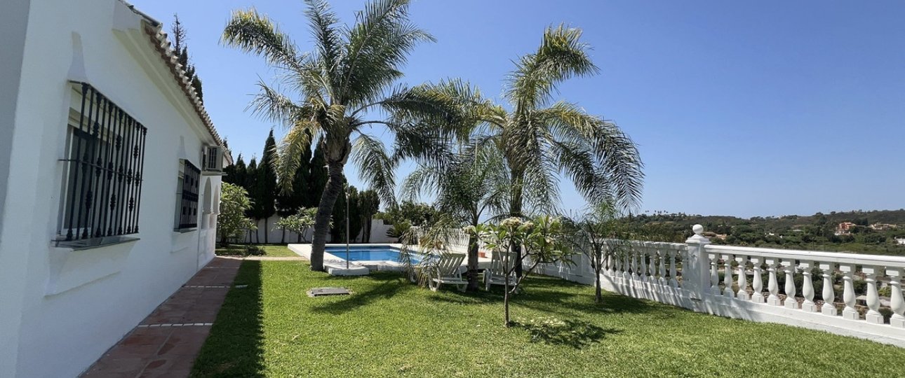 Resale - Country house - Estepona - Estepona Centro