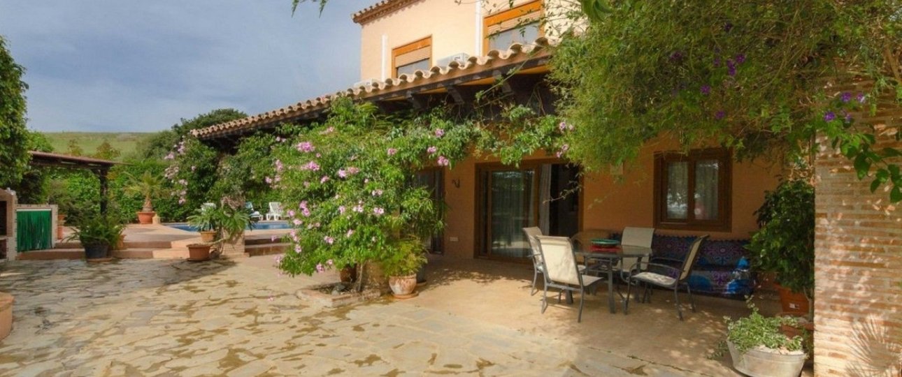 Resale - Country house - Estepona - Estepona Centro