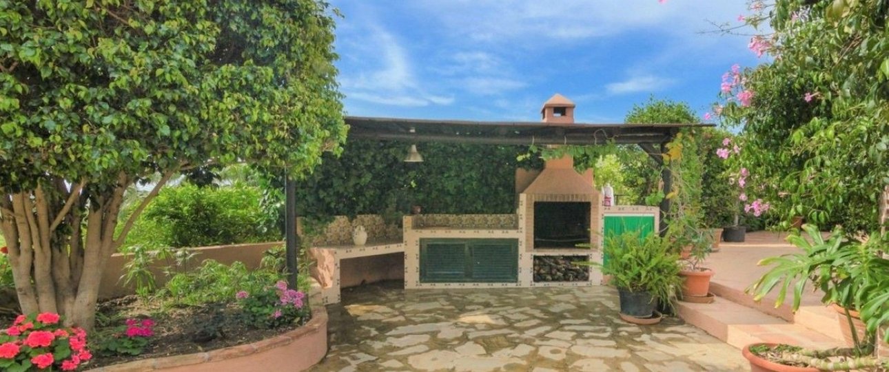 Resale - Country house - Estepona - Estepona Centro
