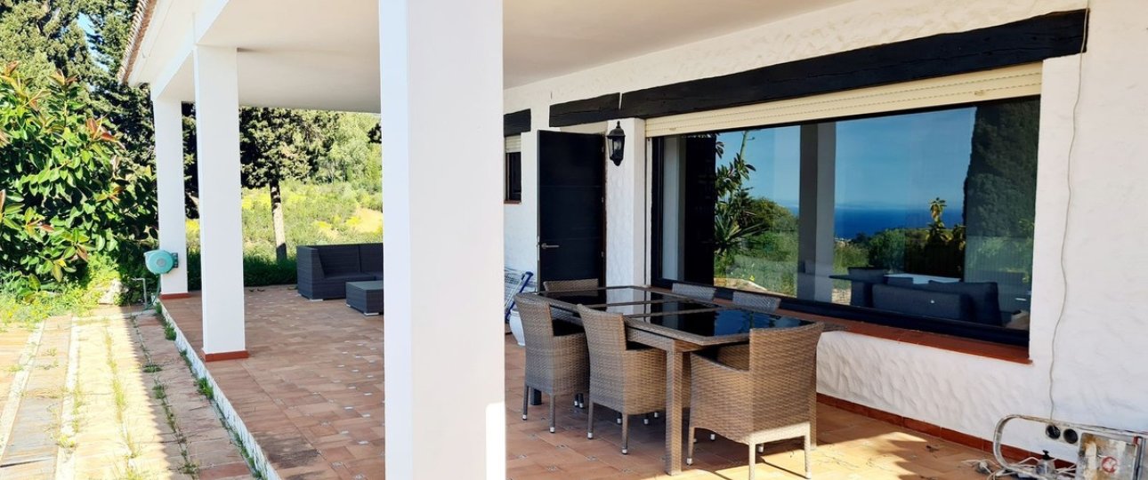 Resale - Country house - Marbella - Las Chapas