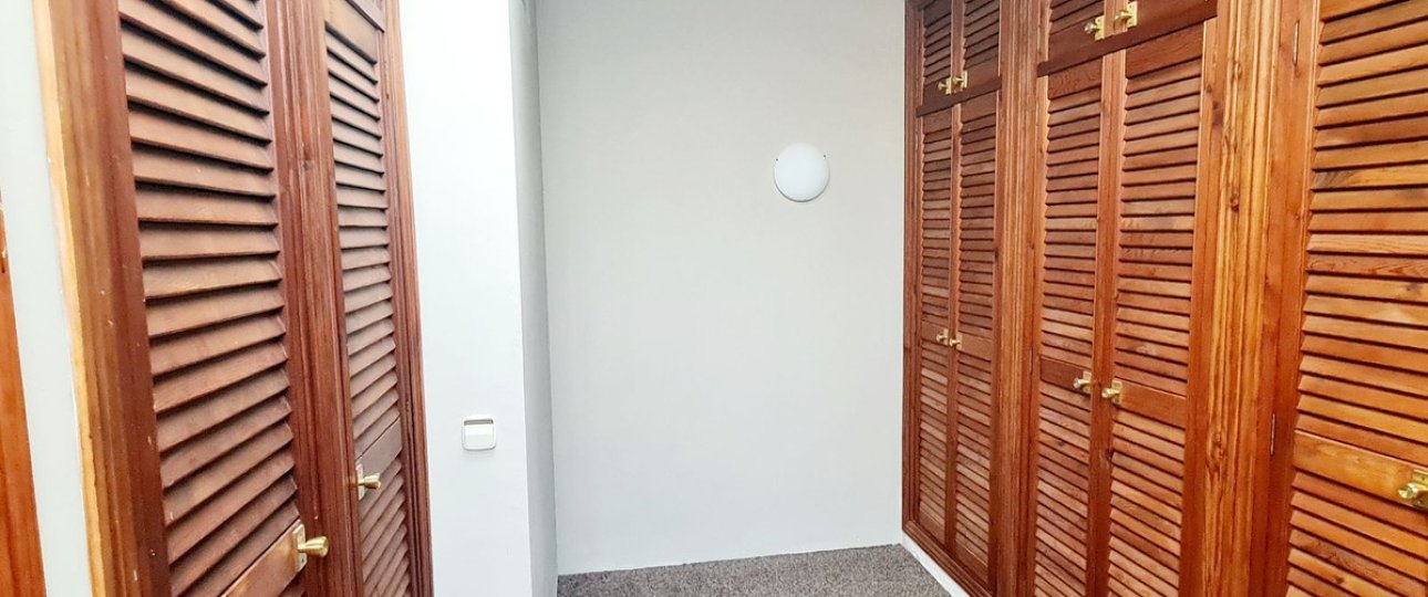 Resale - Country house - Marbella - Las Chapas