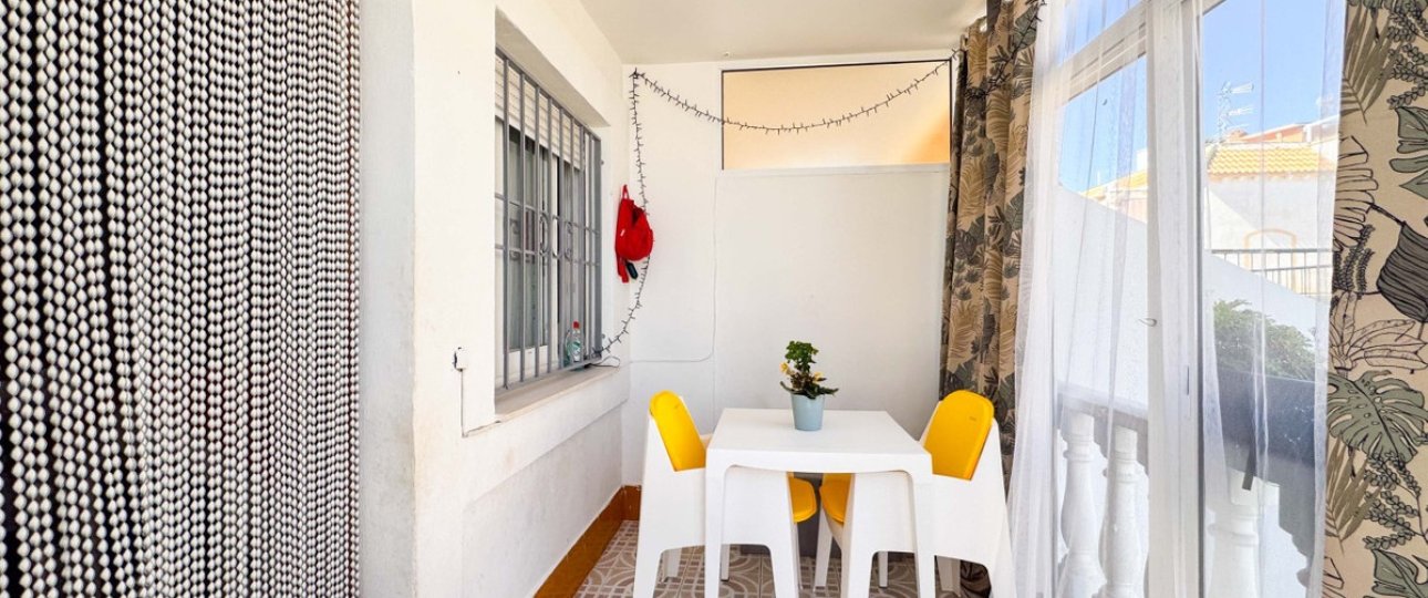 Resale - Town house - Alicante City - Parque de las Naciones