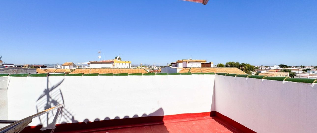 Resale - Town house - Alicante City - Parque de las Naciones