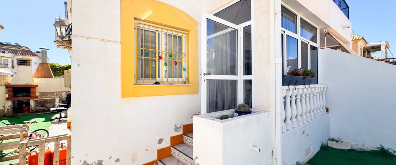 Resale - Town house - Alicante City - Parque de las Naciones