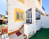 Resale - Town house - Alicante City - Parque de las Naciones