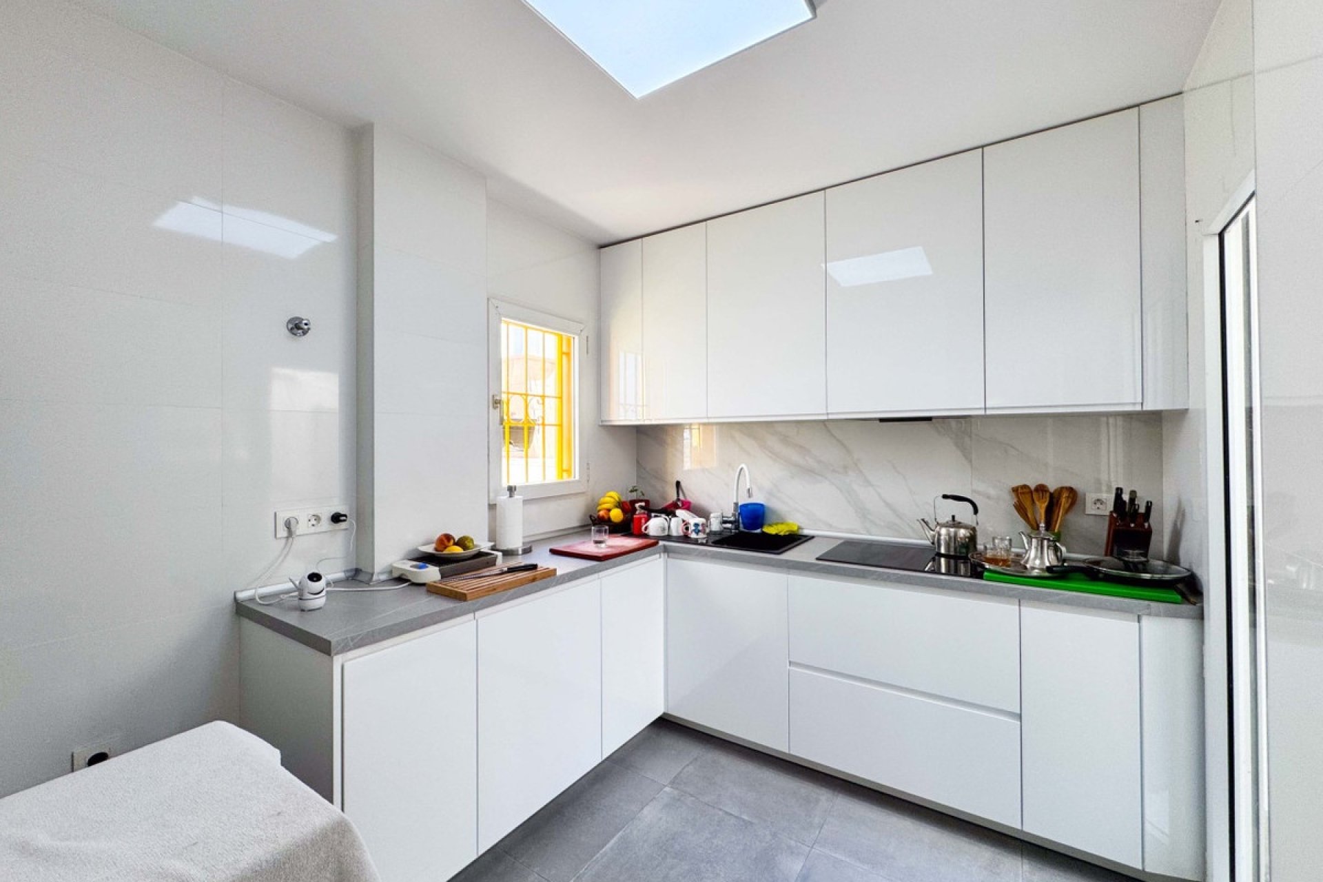 Resale - Town house - Alicante City - Parque de las Naciones