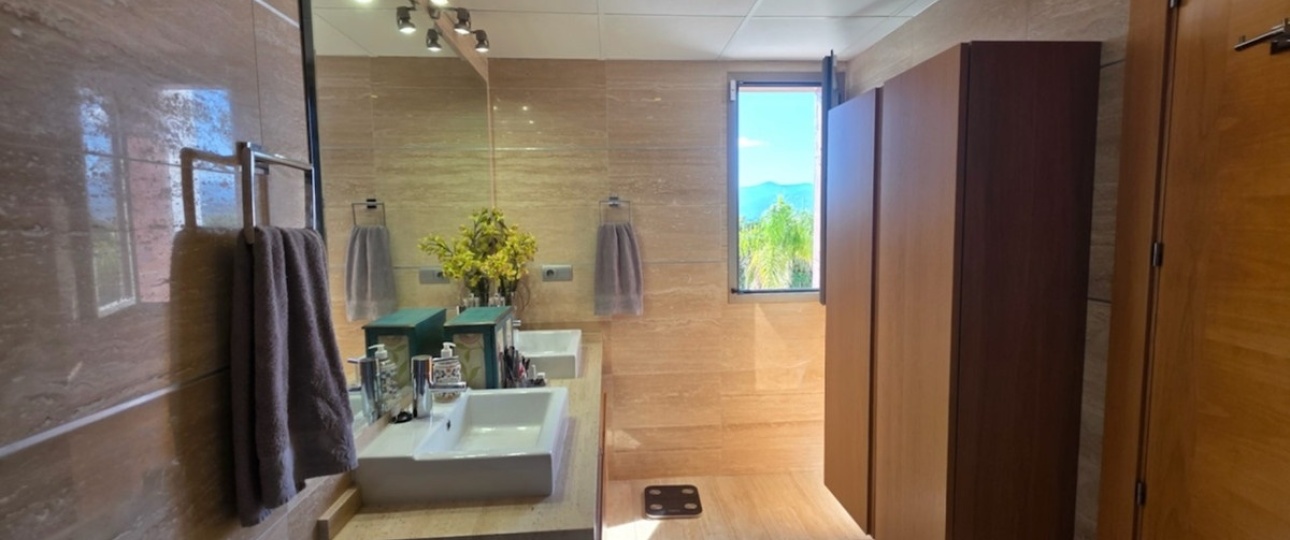 Resale - Town house - Benahavís - Benahavís Centro