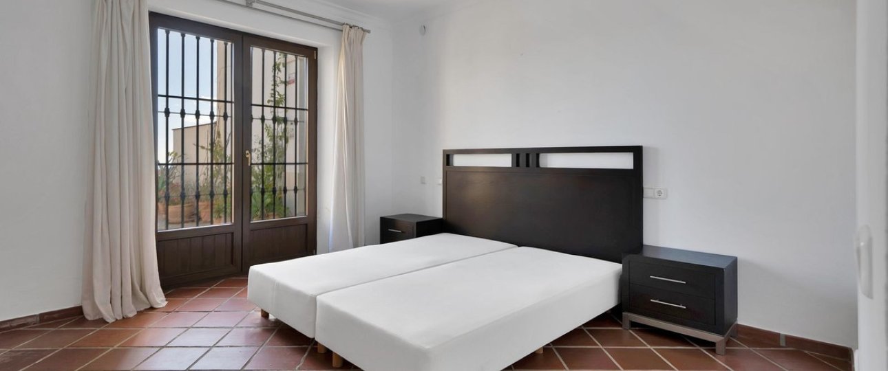 Resale - Town house - Benahavís - Benahavís Centro