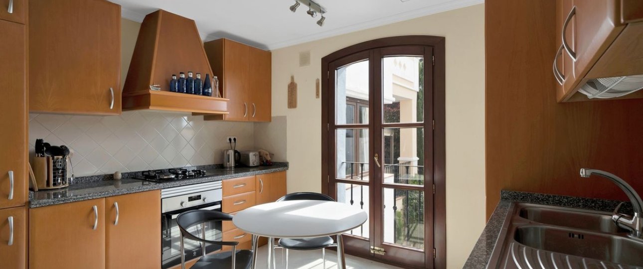 Resale - Town house - Benahavís - Benahavís Centro