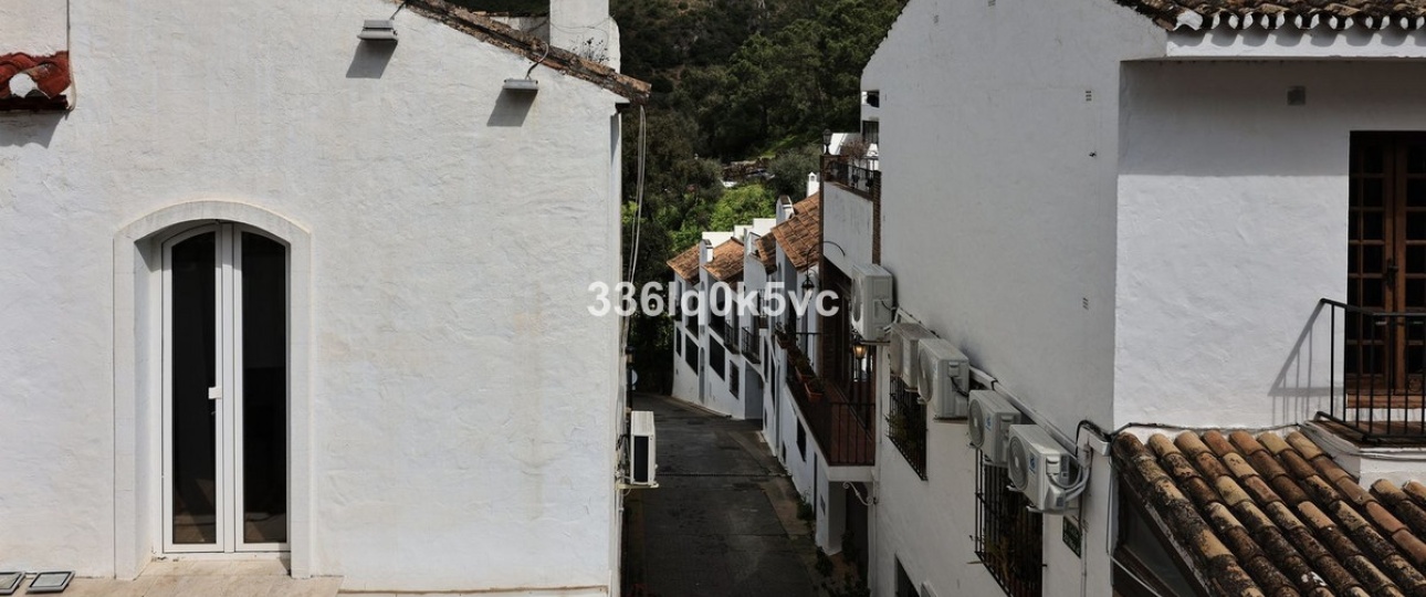 Resale - Town house - Benahavís - Benahavís Centro