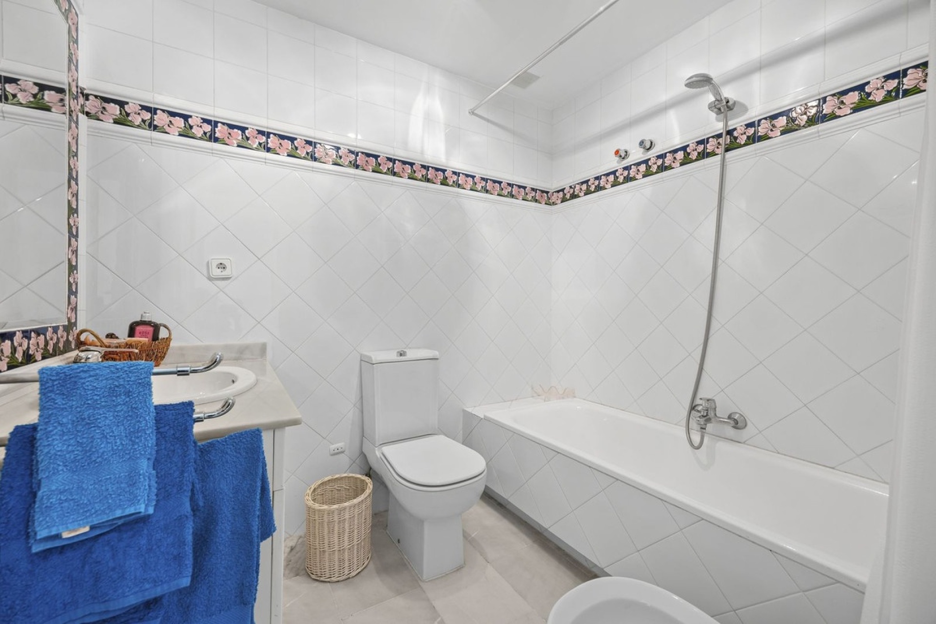 Resale - Town house - Benahavís - La Quinta