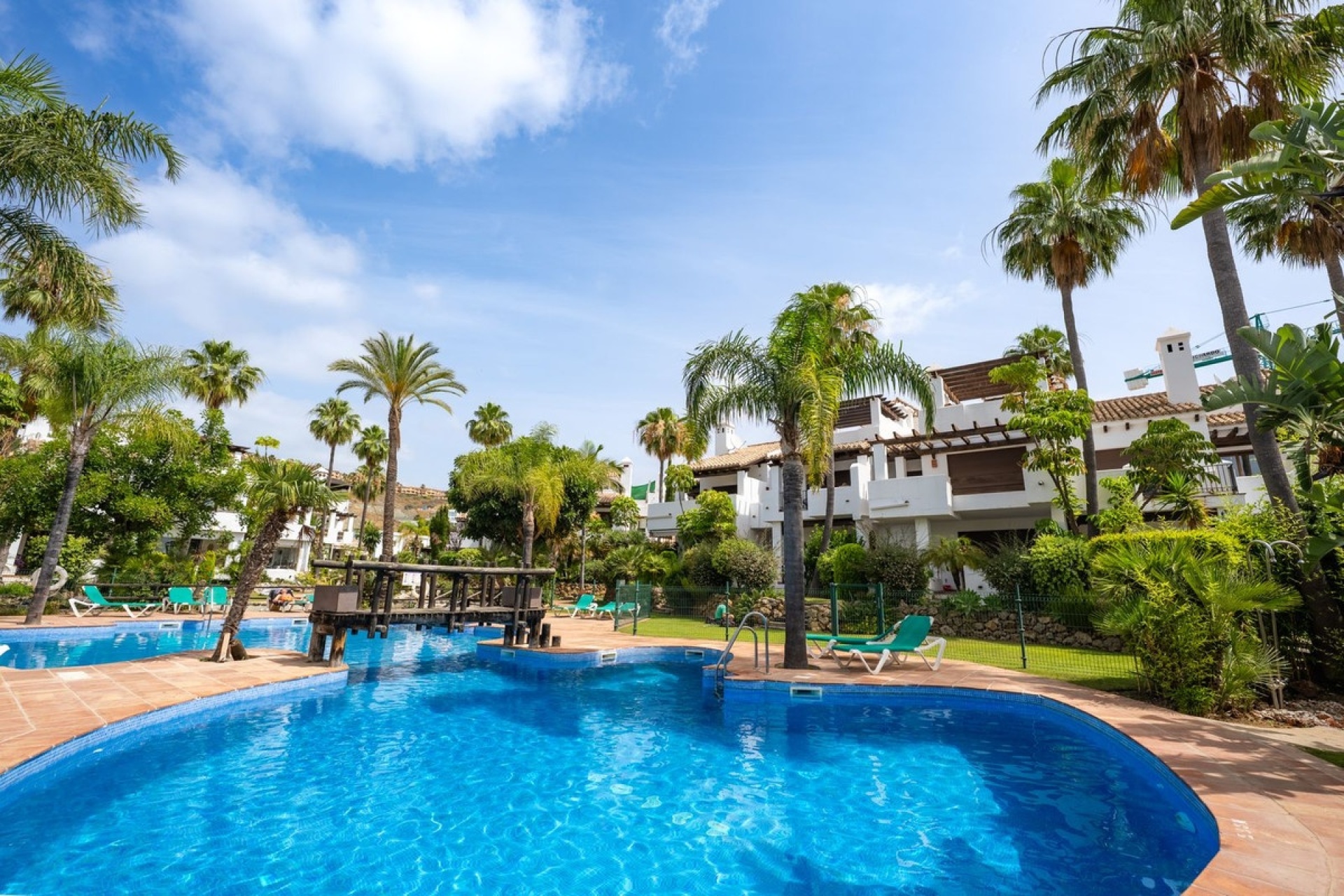 Resale - Town house - El Paraiso