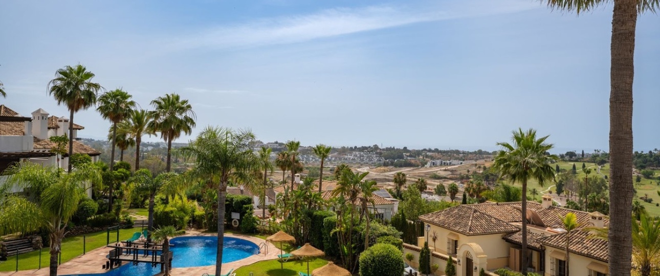 Resale - Town house - El Paraiso