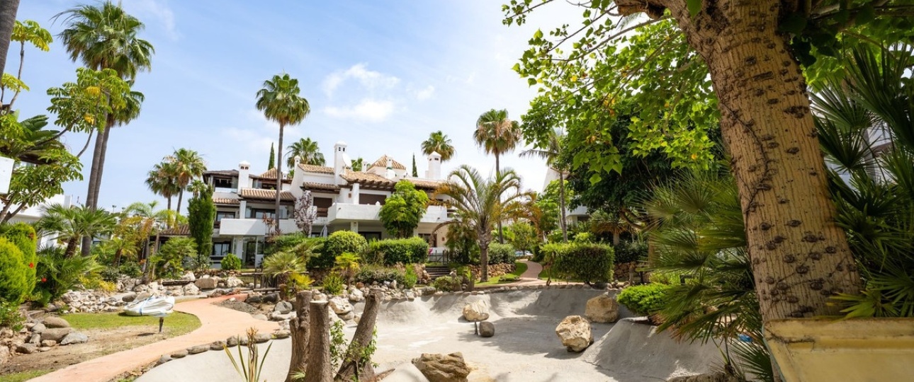 Resale - Town house - El Paraiso