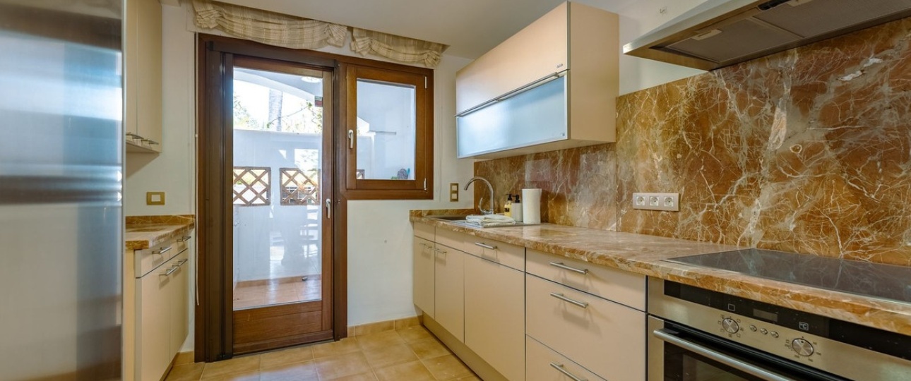 Resale - Town house - El Paraiso