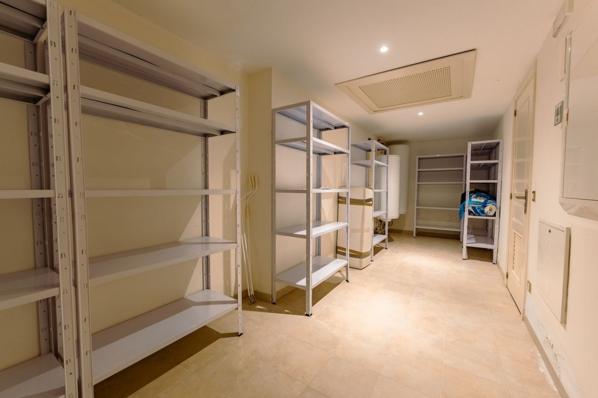 Resale - Town house - El Paraiso