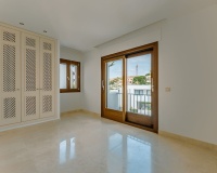 Resale - Town house - El Paraiso