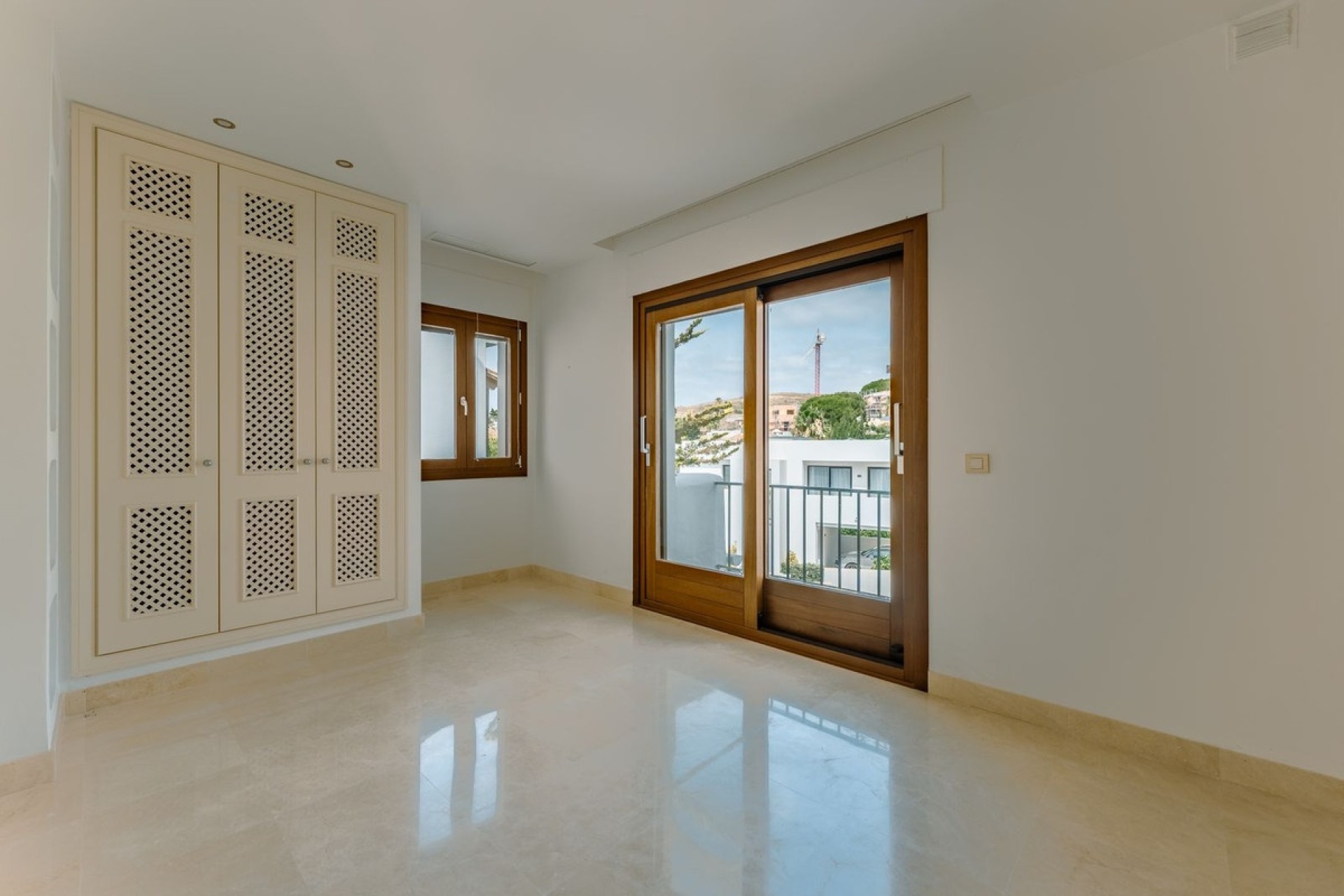 Resale - Town house - El Paraiso