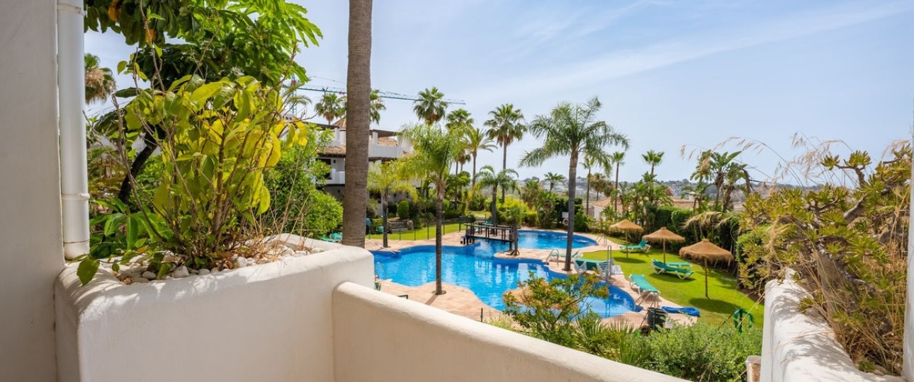 Resale - Town house - El Paraiso