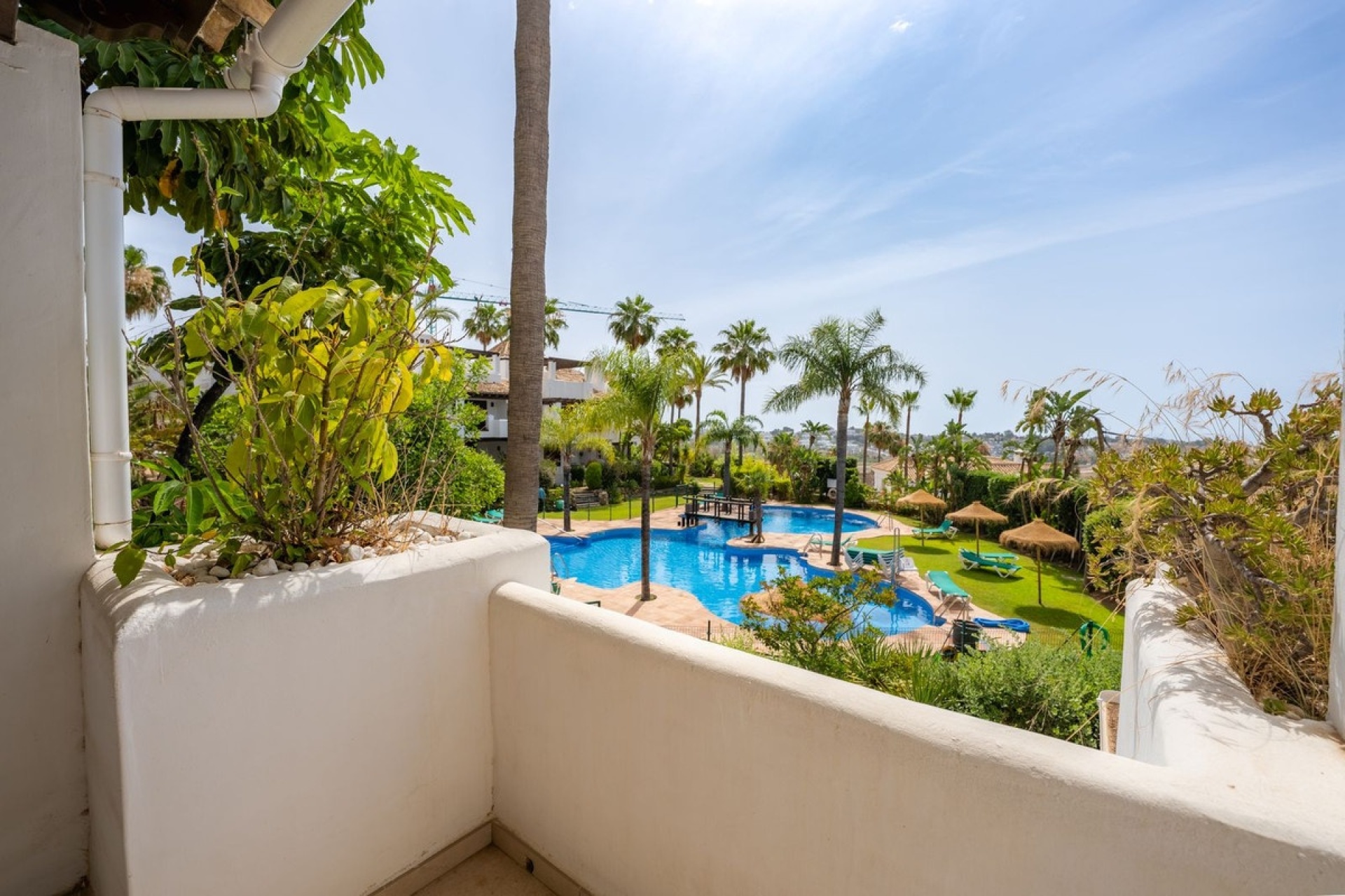 Resale - Town house - El Paraiso