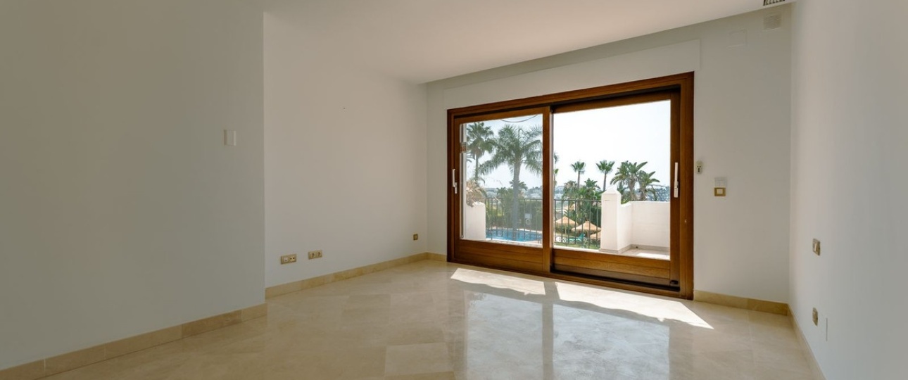Resale - Town house - El Paraiso