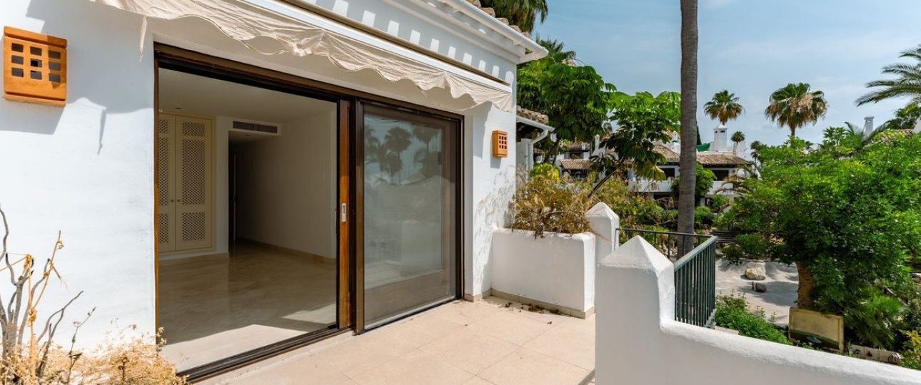 Resale - Town house - El Paraiso