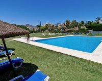 Resale - Town house - Estepona - Atalaya