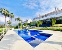 Resale - Town house - Estepona - Atalaya
