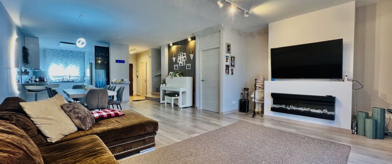 Resale - Town house - Estepona - Atalaya