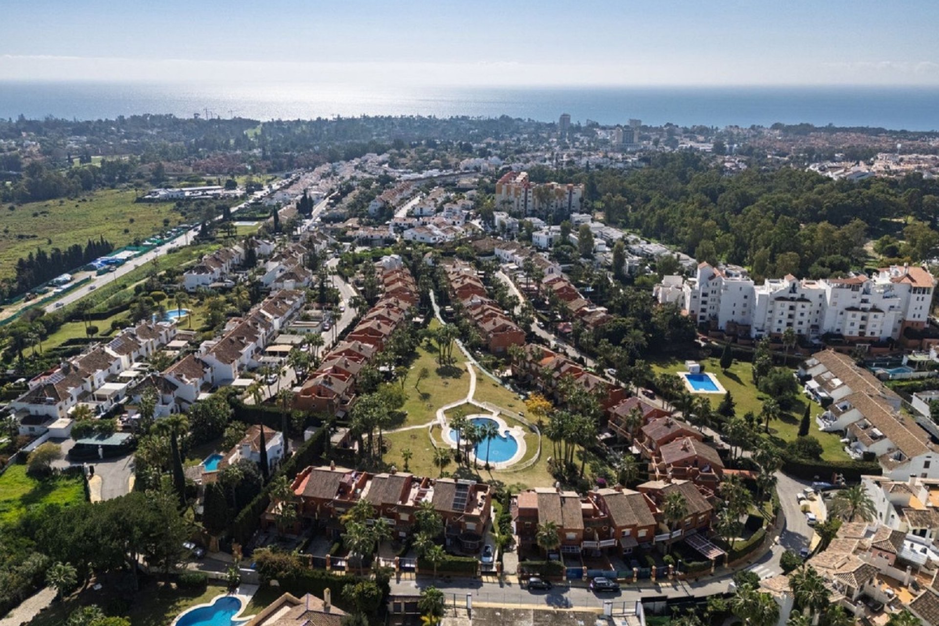 Resale - Town house - Estepona - Atalaya