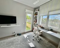 Resale - Town house - Estepona - Atalaya