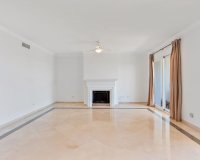 Resale - Town house - Estepona - Atalaya